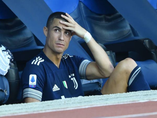 Chuyển nhượng sáng 10/11: Ronaldo đang bị Juventus rao bán