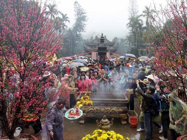 Lễ hội Chùa Hương - Điểm đến văn hóa và tín ngưỡng đầy hấp dẫn