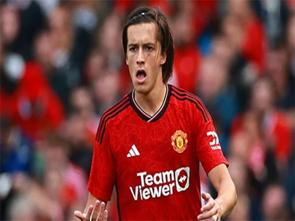 MU bán xong ngôi sao đầu tiên cho Benfica