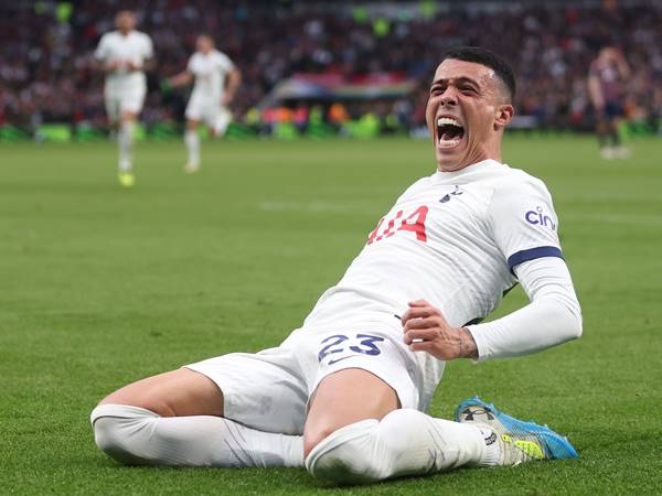 Chuyển nhượng 10/10: Real Madrid để mắt đến Pedro Porro
