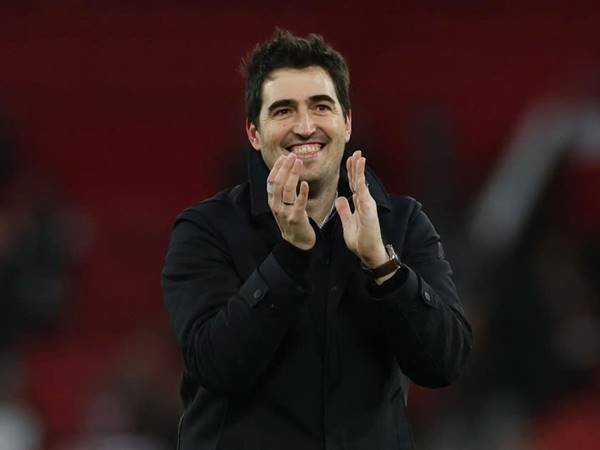 Chuyển nhượng 19/2: Real Madrid nhắm đến HLV Andoni Iraola