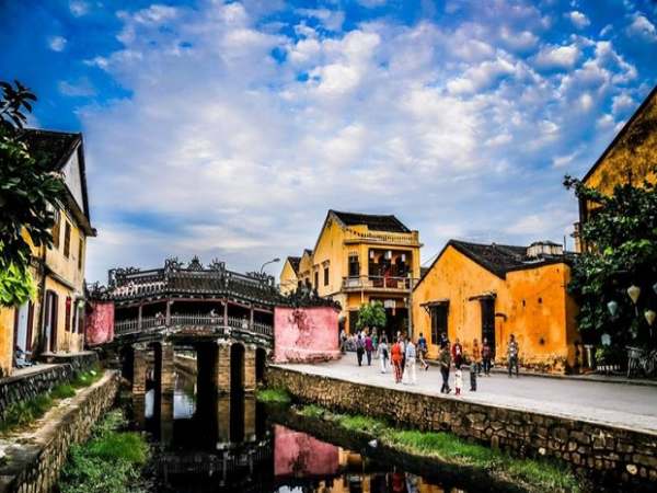 Du lịch 1 mình nên đi hội an