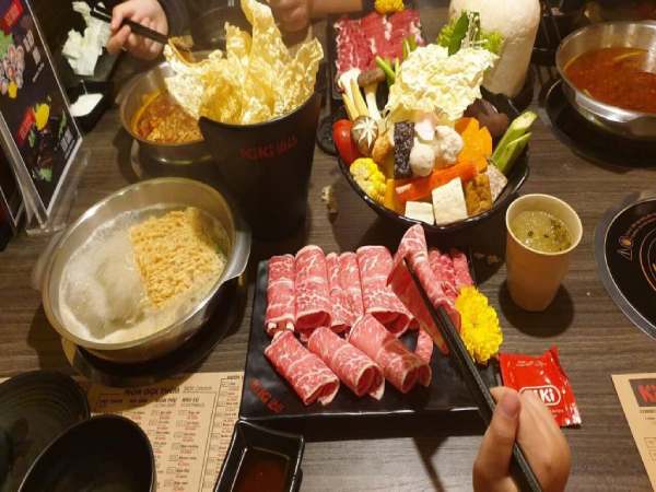 Kiki Hotpot là quán lẩu nổi tiếng sài gòn