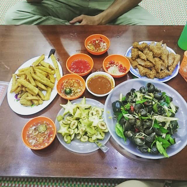 Ốc Tống Duy Tân là quán ngon tại Hà Nội