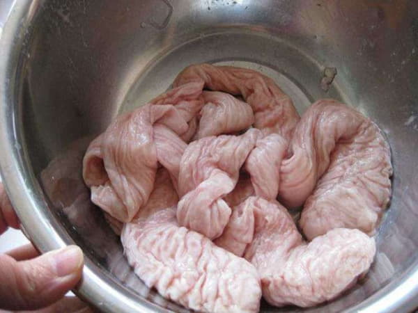 Sơ chế lòng già đúng cách để không bị hôi