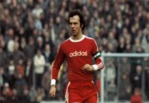 Hậu vệ Bayern Munich huyền thoại