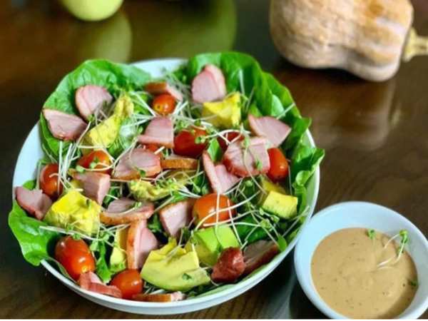 Salad lườn ngỗng hun khói – Khai vị thanh mát